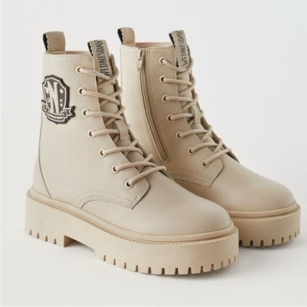 ZARA WEDNESDAY ANKLE COMBAT HIKING BOOTS SHOES KIDS 2100/330/002 BEIGE SIZE 4